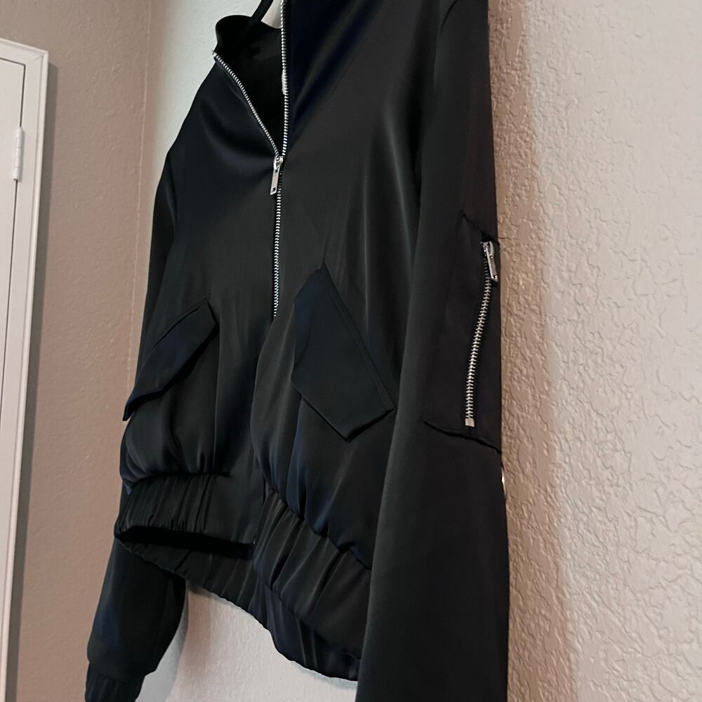 Madison d’Amelie Satin Sheen Bomber Jacket Lightweight Small Women’s - Picture 3 of 8